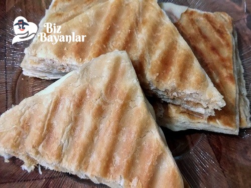 mifoyden kasarlı sucuklu tost